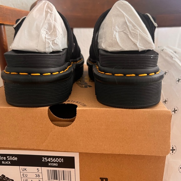 Dr. Martens Women's Slide Sandal, Black Hydro Leather 7 - Picture 3 of 5